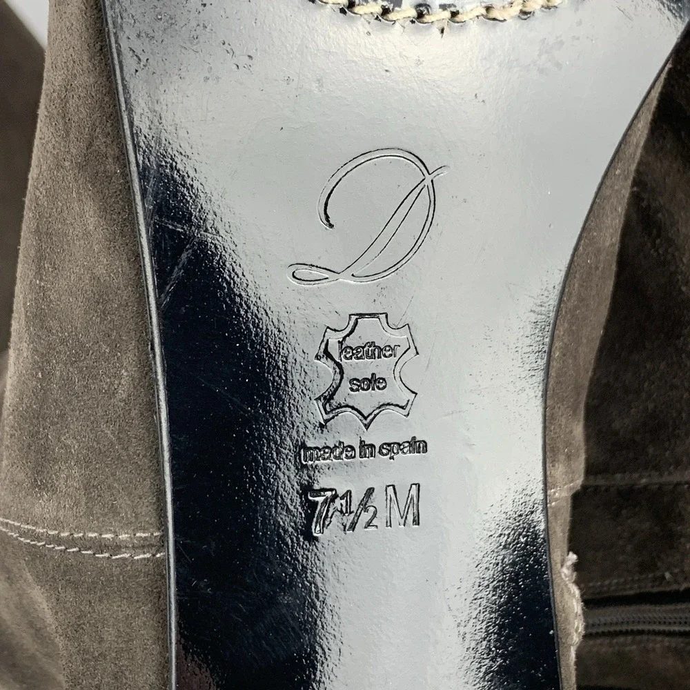 Delman Knee high Tall Riding Women's Boots Brwon Suede Made in ITALY - Size 7.5
